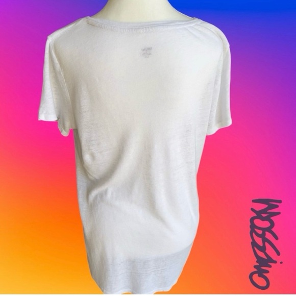 LINEN Blend White V-Neck T-Shirt with Butterfly and Floral Embroidery - Picture 7 of 9